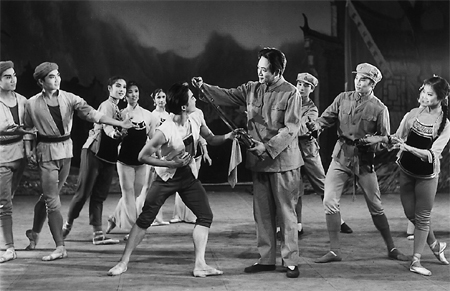 毛泽东最后的舞者――特殊年代的芭蕾记忆