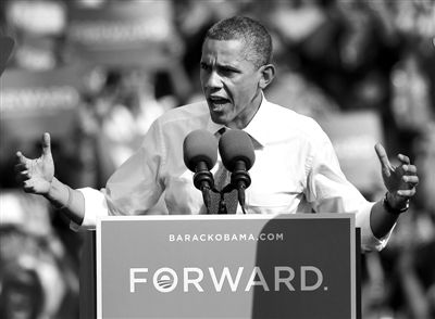 10月23日，奥巴马在佛罗里达州向支持者发出呼声。