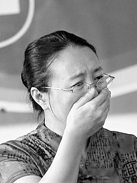 深圳产妇称被缝肛门事件调查:法医将为女方验伤