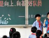 邓亚萍给郑州孩子上开学第一课 称河南娃娃了不起