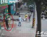 惯偷行窃前为躲避打击吞钢针