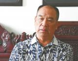豫剧名家茶座卖唱收养6名孤儿 10年捐款超百万