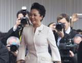 习主席访英：彭丽媛魅力风度令英国网友狂热点赞