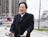 郑州市民街头巧遇市领导调研交通 足足聊20分钟