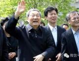 朱镕基低调回清华 遵守“4年回1次母校”承诺