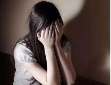 10岁女孩被强奸怀孕医生强制报告 强奸10岁女孩导致怀孕怎么判？